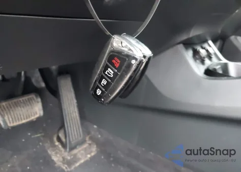 2016 Hyundai Santa Fe Sport 2.4L z USA, uszkodzony, nr VIN 5XYZUDLB2GG317413